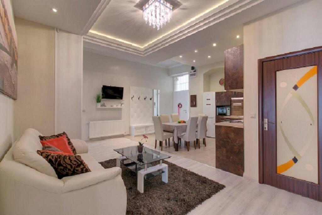 Super Central Apartment 布达佩斯 外观 照片