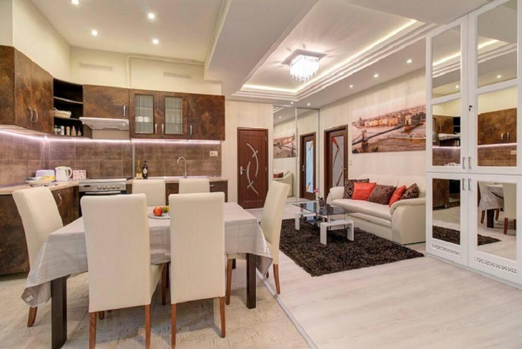 Super Central Apartment 布达佩斯 外观 照片